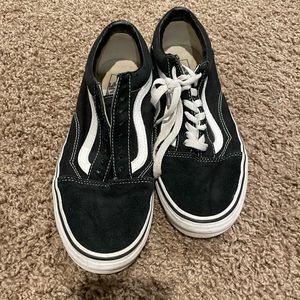 Black womens size 9.5 vans